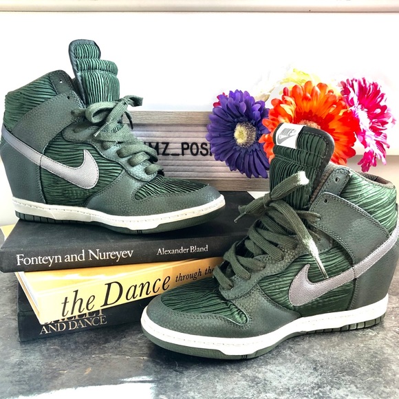 wedge heel sneakers nike